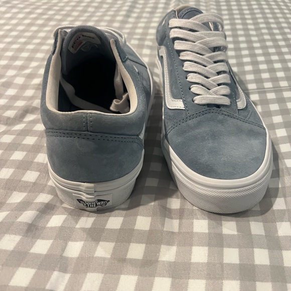 Vans Blue and White Sneakers Classic Skate Design - Picture 3 of 6